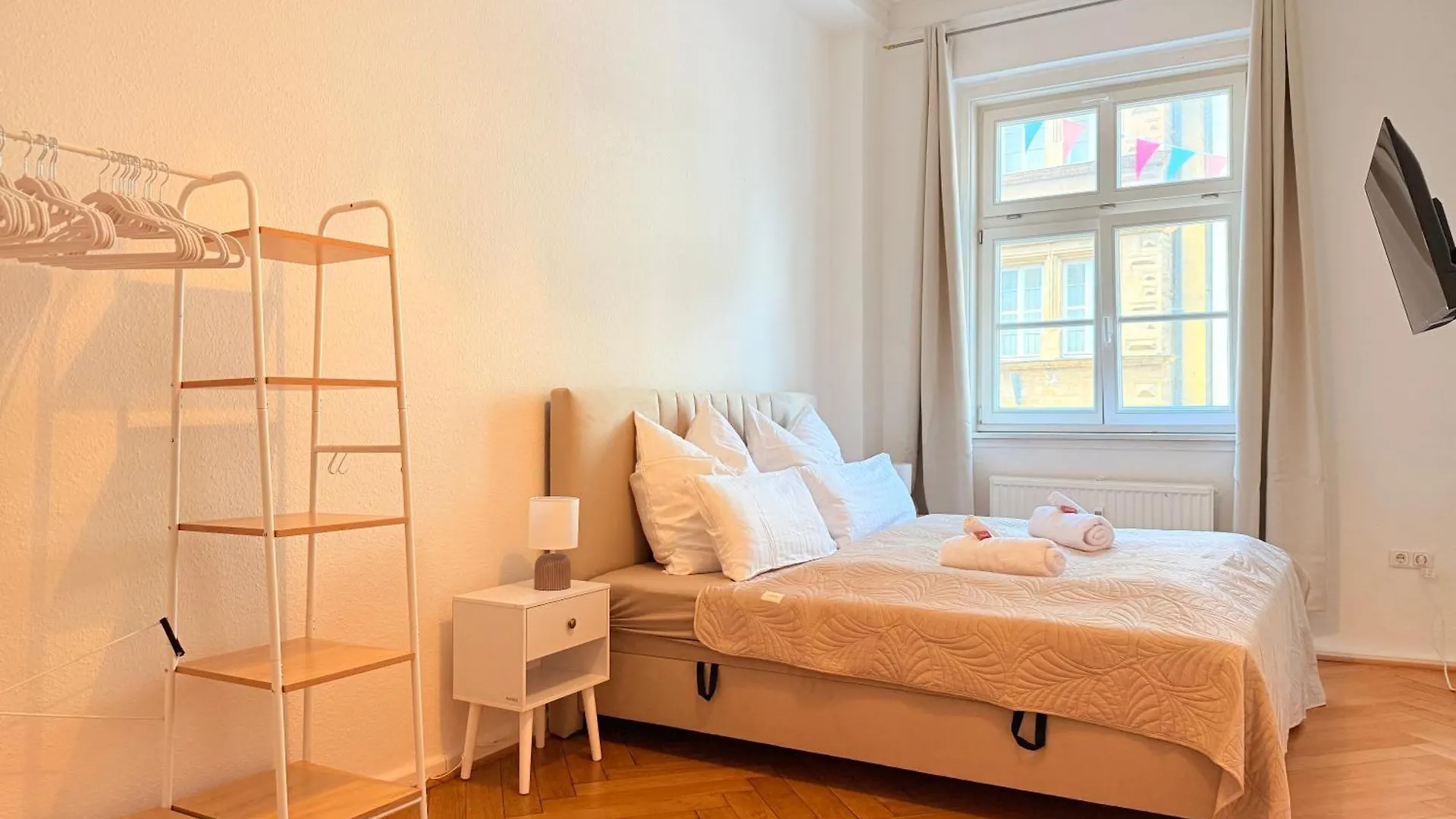 Dreamzzz Altstadttraum Im Herzen Coburgs ドイツ